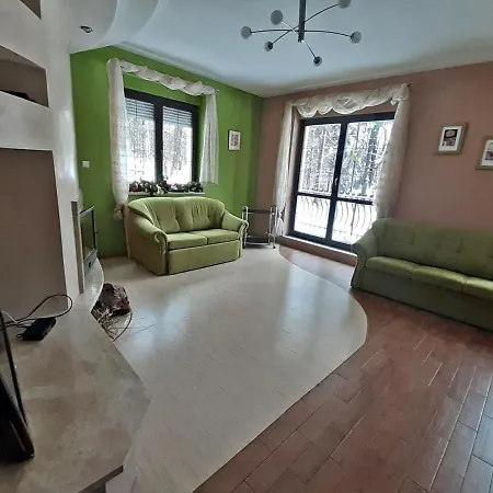 Apartment 6 Osobowy, *